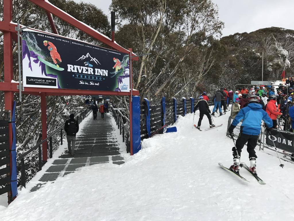 The River Inn Thredbo Exterior foto